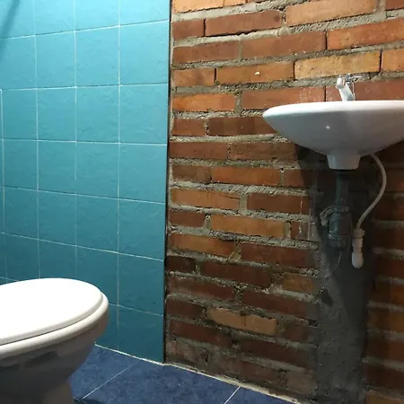 Pensión Mada *